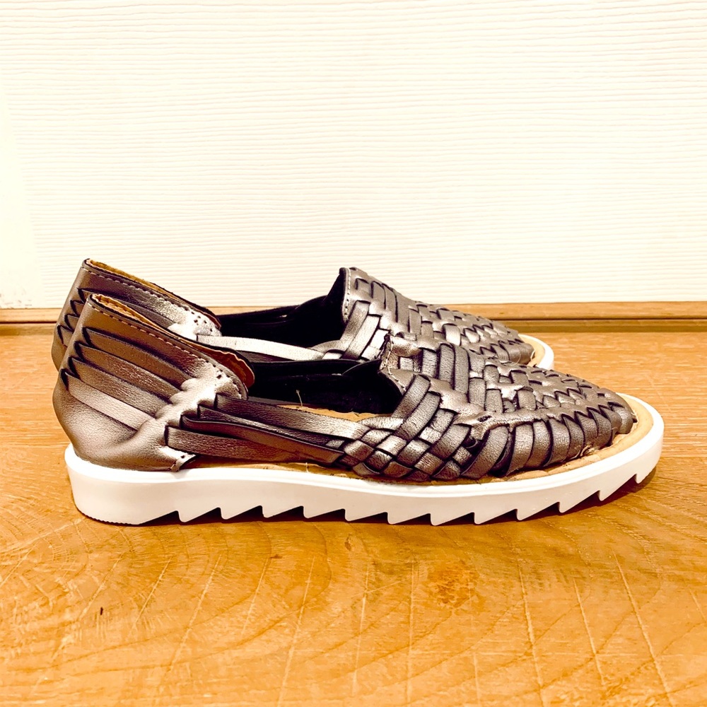 shimmery weaved shoes